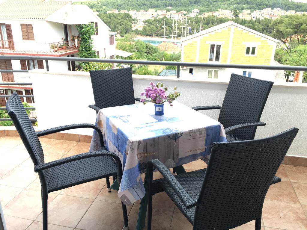 Anchor Apartments Stari Grad  Kültér fotó
