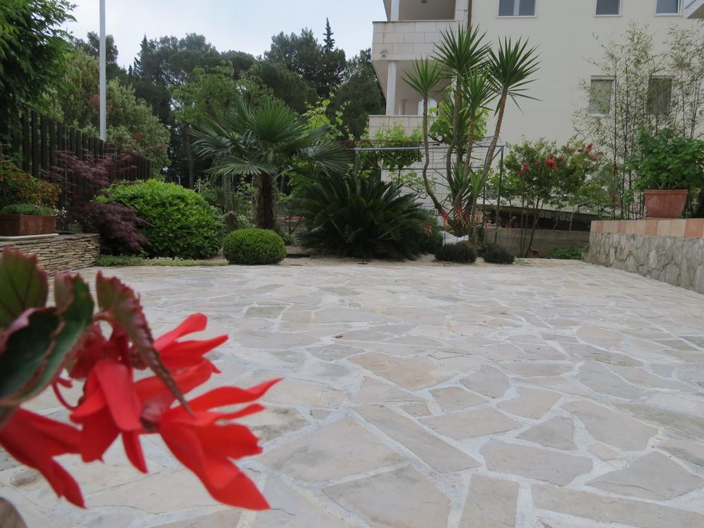 Anchor Apartments Stari Grad  Kültér fotó