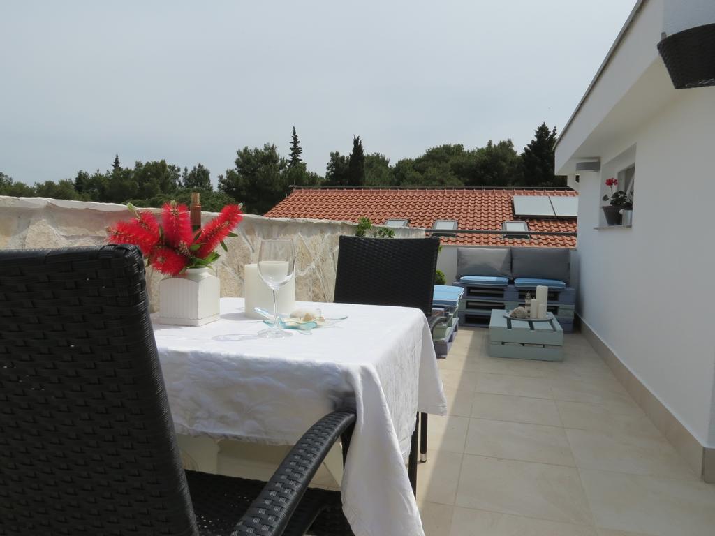 Anchor Apartments Stari Grad  Kültér fotó