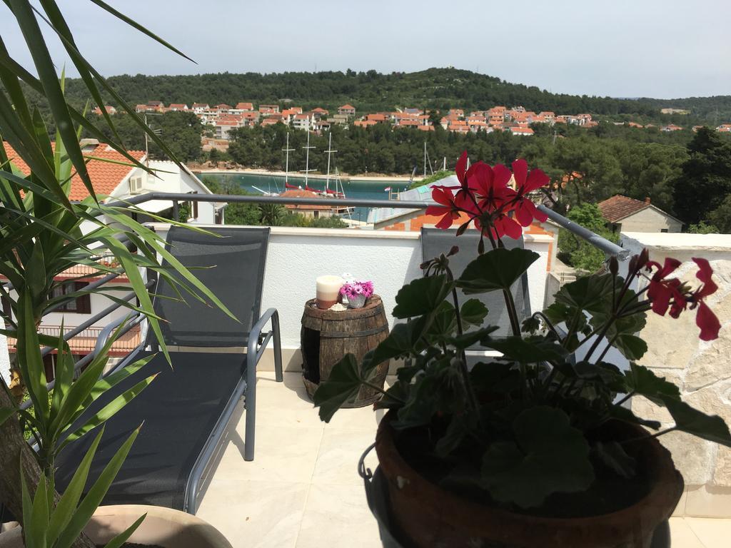 Anchor Apartments Stari Grad  Kültér fotó