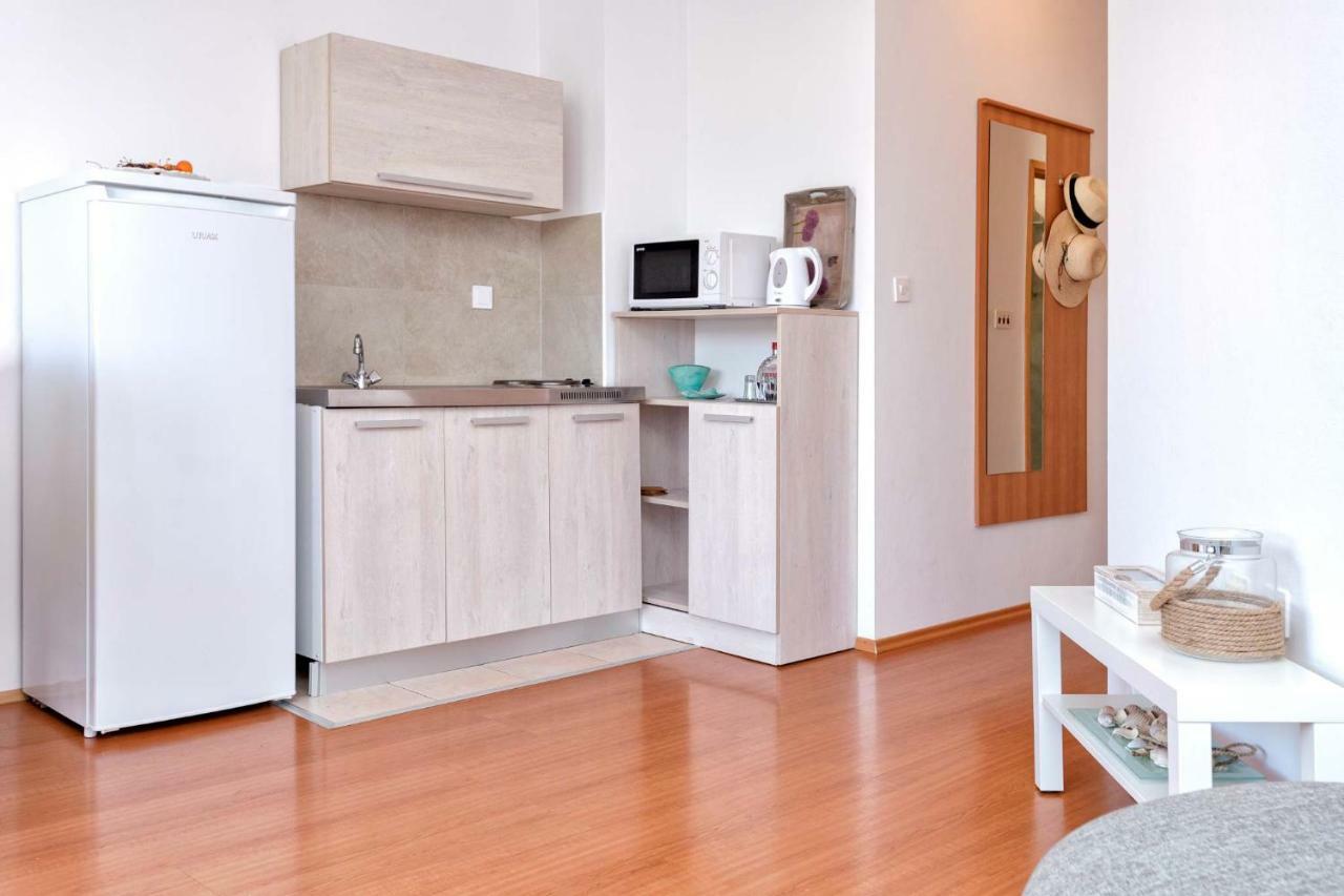 Anchor Apartments Stari Grad  Kültér fotó