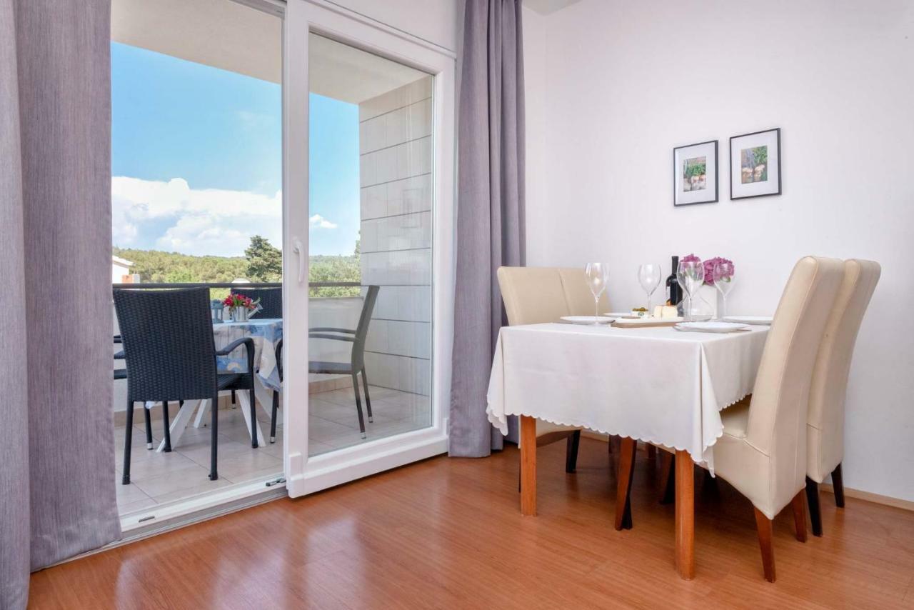 Anchor Apartments Stari Grad  Kültér fotó