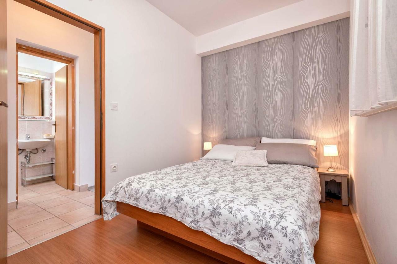 Anchor Apartments Stari Grad  Kültér fotó